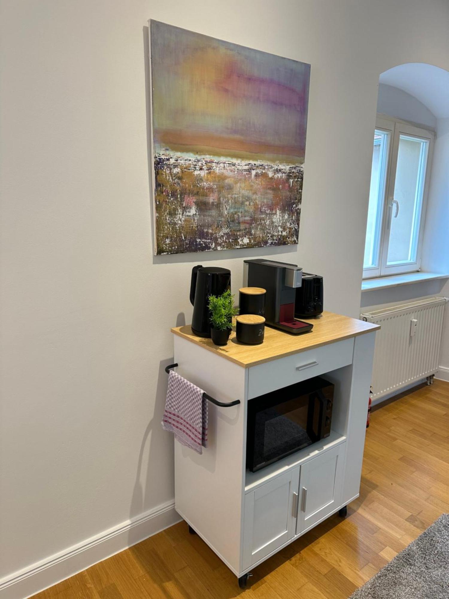Bella Casa - Business&Family, 100M Zum Konzerteingang Schloss, Parkplatz, Smarttv, Netflix, Waschmaschine, 24H Checkin, 36Qm, Ap 12 Ludwigsburg Exterior foto
