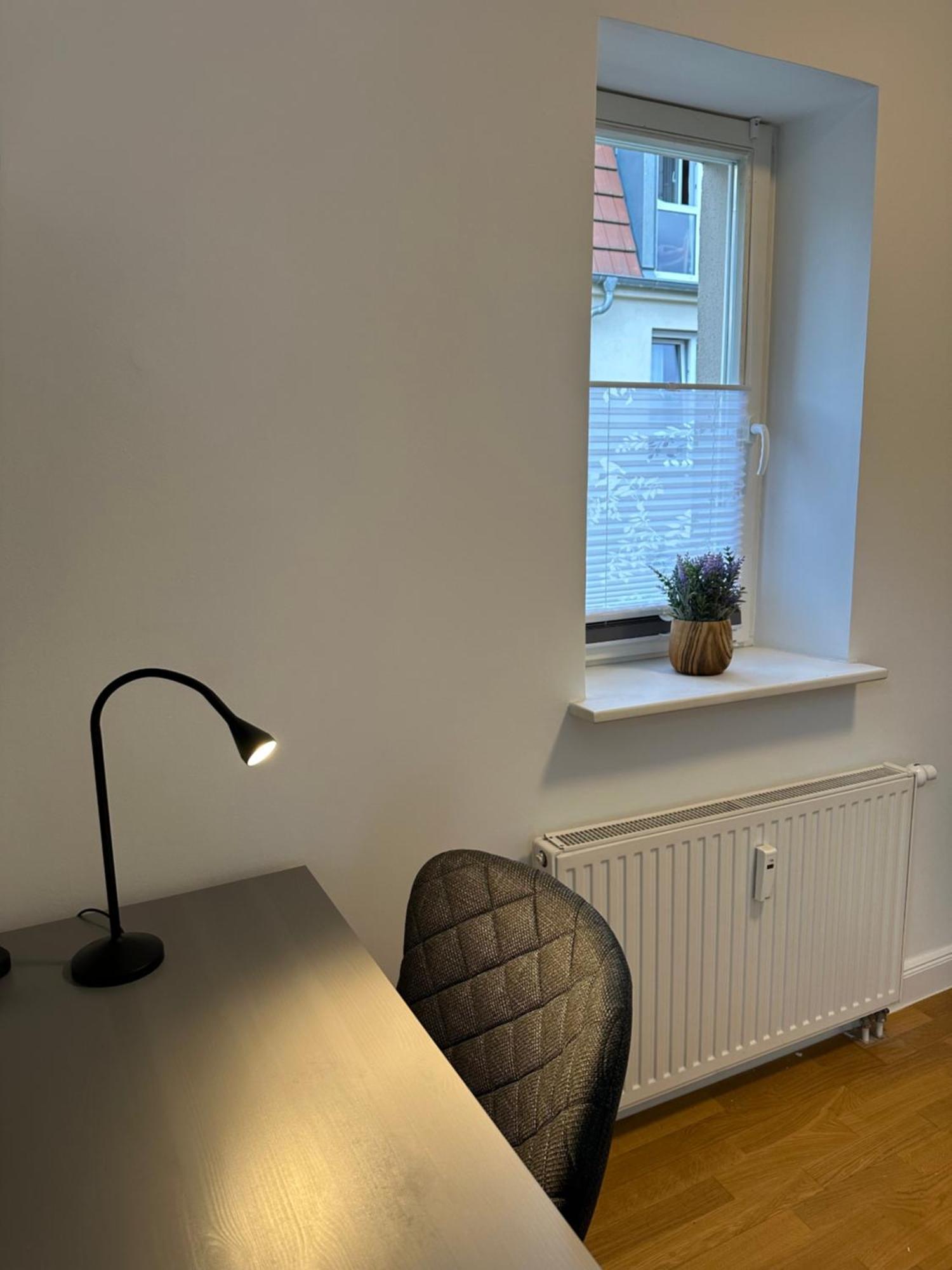 Bella Casa - Business&Family, 100M Zum Konzerteingang Schloss, Parkplatz, Smarttv, Netflix, Waschmaschine, 24H Checkin, 36Qm, Ap 12 Ludwigsburg Exterior foto