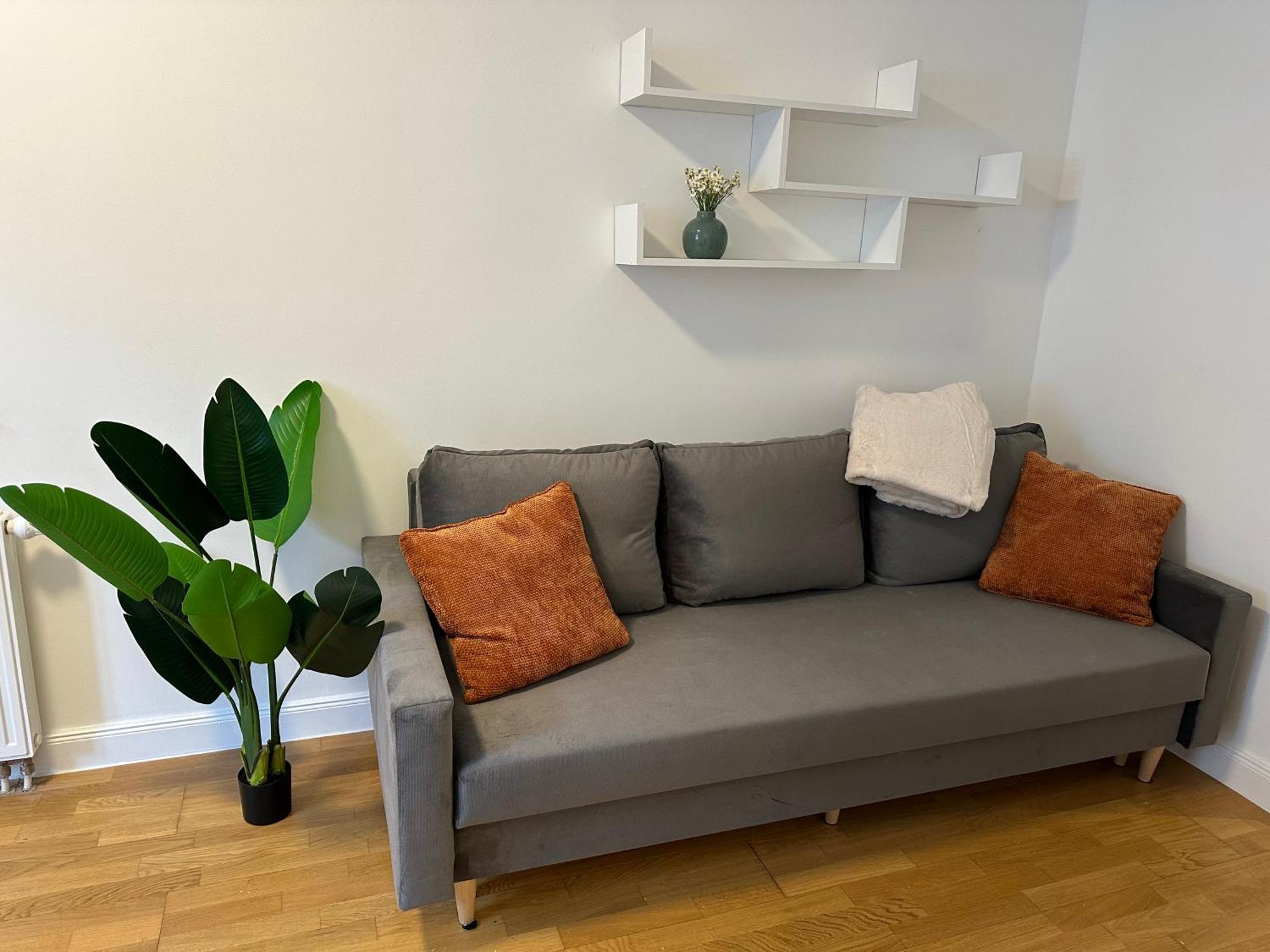 Bella Casa - Business&Family, 100M Zum Konzerteingang Schloss, Parkplatz, Smarttv, Netflix, Waschmaschine, 24H Checkin, 36Qm, Ap 12 Ludwigsburg Exterior foto